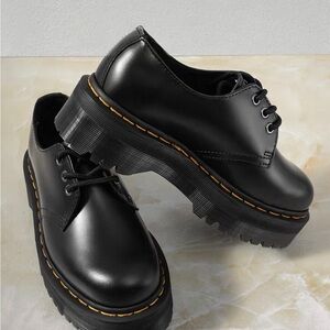 NWOT DrMartin-Like Black Platform Lace-Up Shoes 100% Genuine Leather